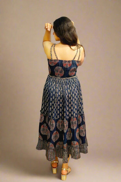 Nivi Embroidered long dress