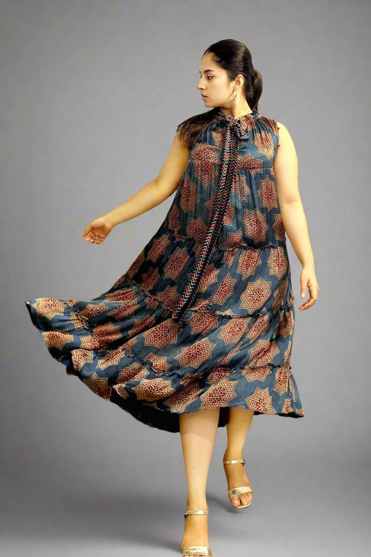 Pravya Midi dress