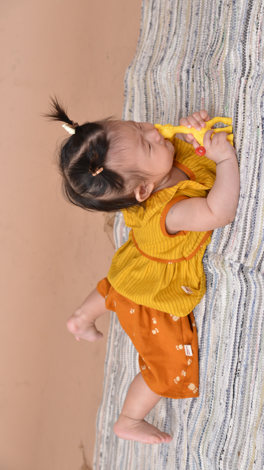Sunny Ruffle Bloomer Set