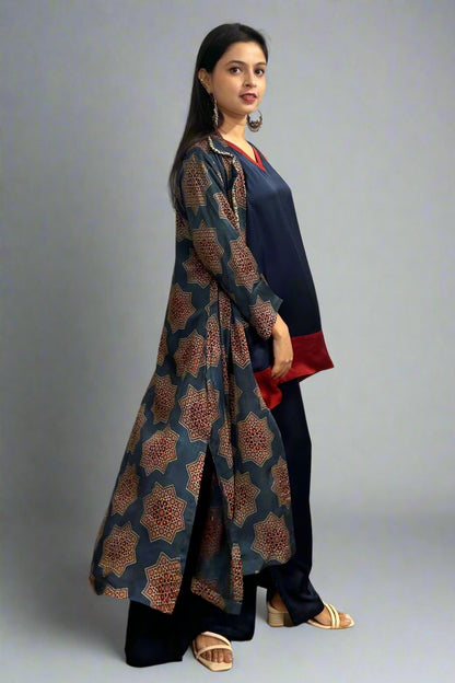 Savi Long jacket with sleeves