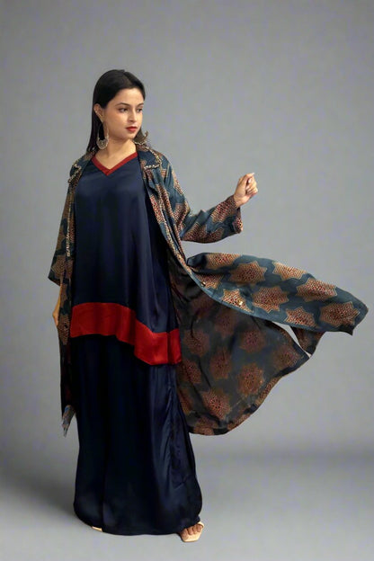 Savi Long jacket with sleeves