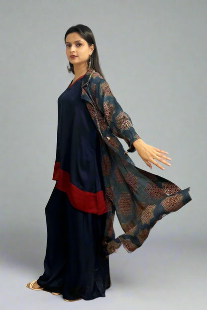Savi Long jacket with sleeves
