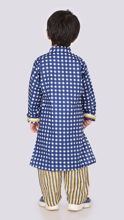 Anay Kurta Set