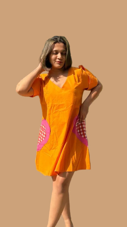 ''Wear your heart out loud'' Short Dress